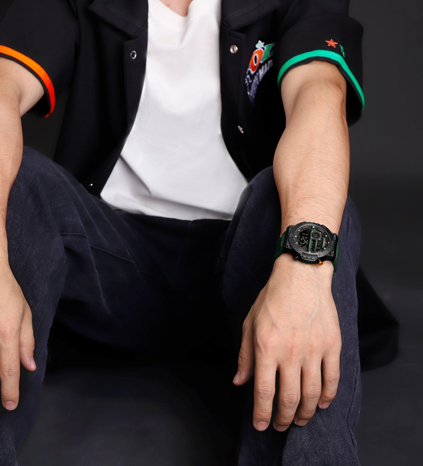 NAVIFORCE Watch 9241T Business Waterproof Quartz Watch.