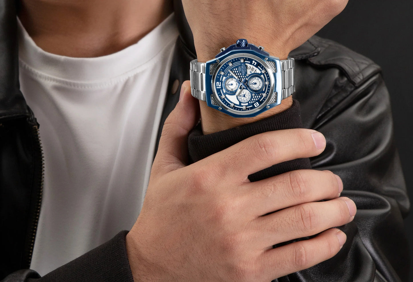 NAVIFORCE Business 8051S Waterproof Quartz Watch.