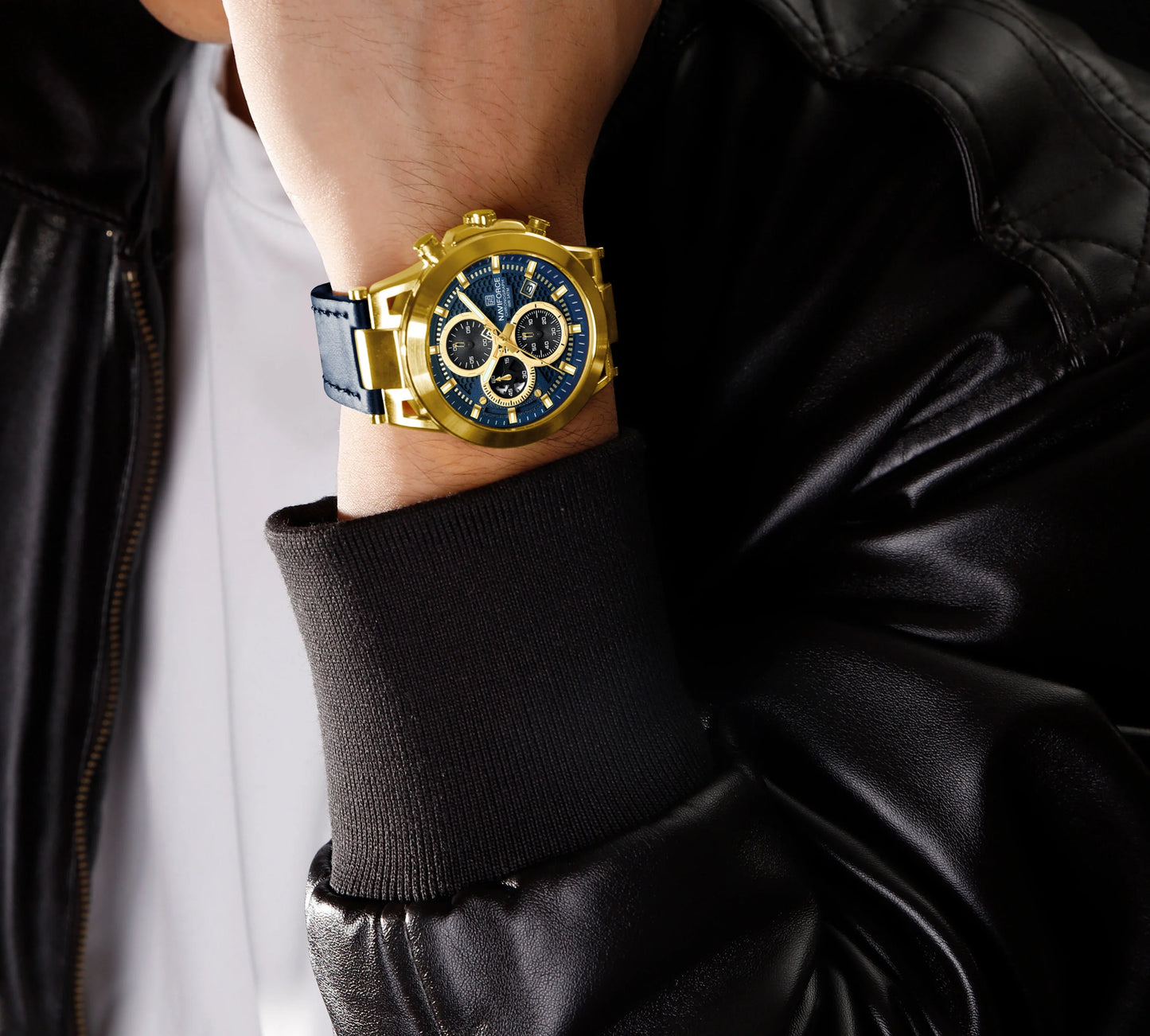 NAVIFORCE Factory 8073 Business Waterproof Quartz Watch.