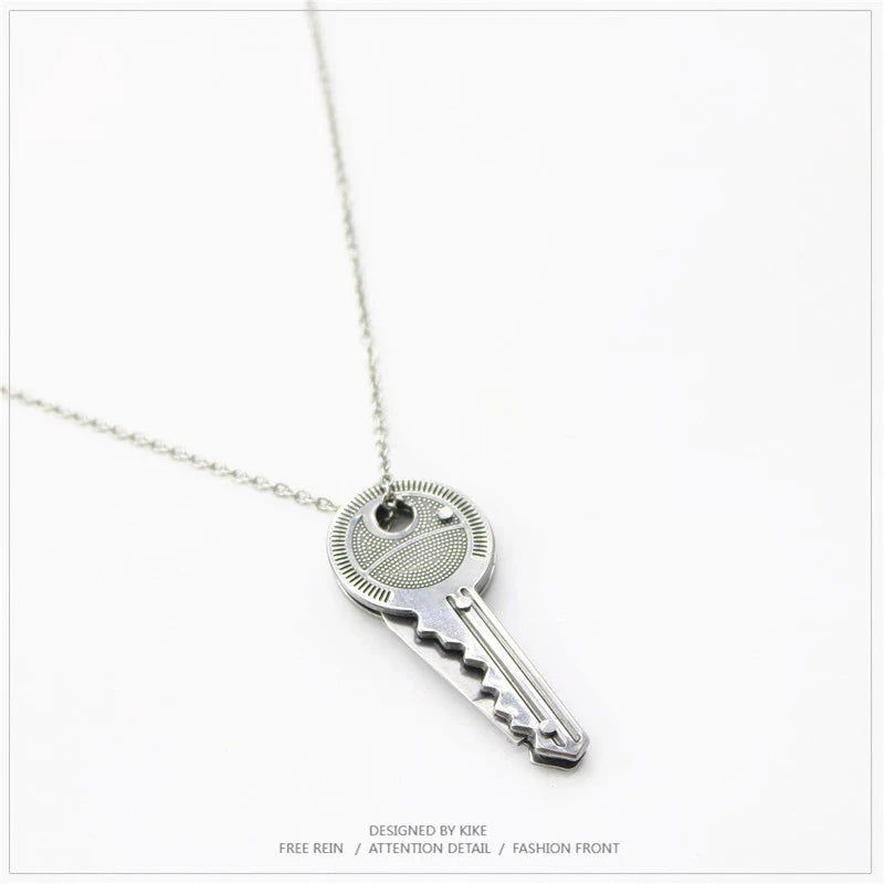 Multi-Functional Tools-Pocket knife necklace