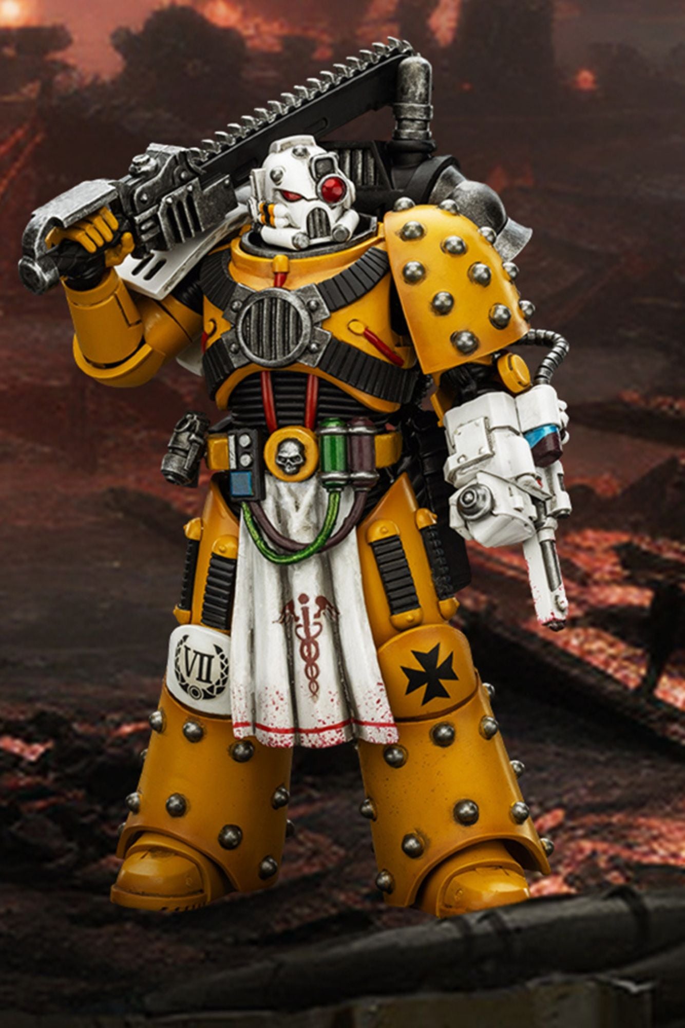 Imperial Fists Legion Apothecary - Warhammer "The Horus Heresy"1/18 Action Figure By JOYTOY