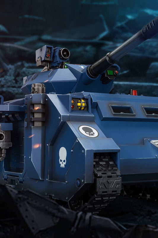 Ultramarines Predator Destructor with turret-mounted autocannon and sponson-mounted heavy bolters  - Warhammer 40K 1/18 Action Figure By JOYTOY