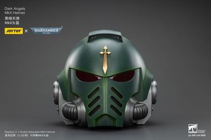 1:1  Dark Angels MkX Helmet-"Warhammer 40,000" 1/1 Action Figure By JOYTOY