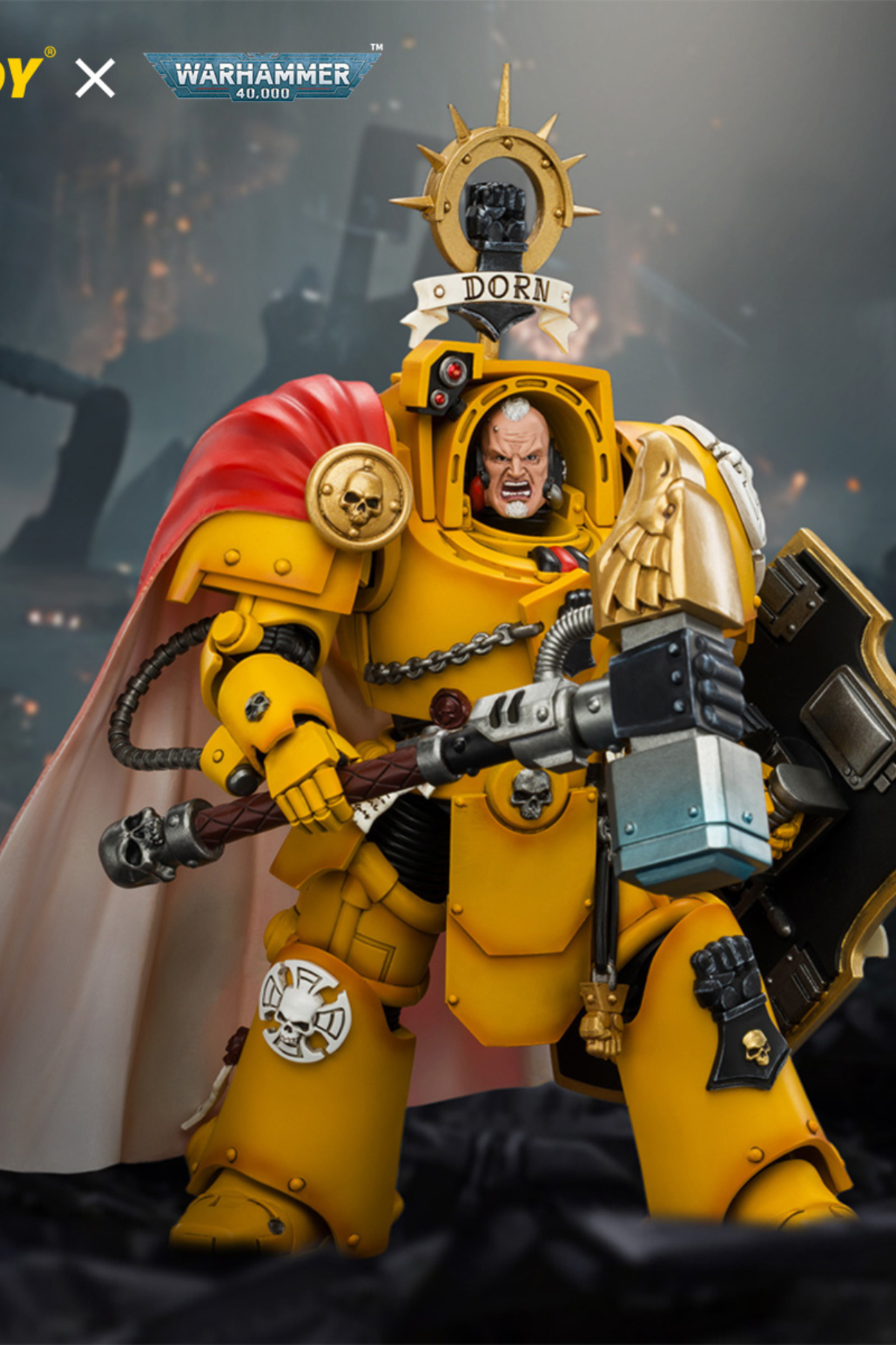 Imperial Fists Darnath Lysander with Thunder Hammer and Storm Shield - Warhammer 40k 1/18 Action Figure By JOYTOY