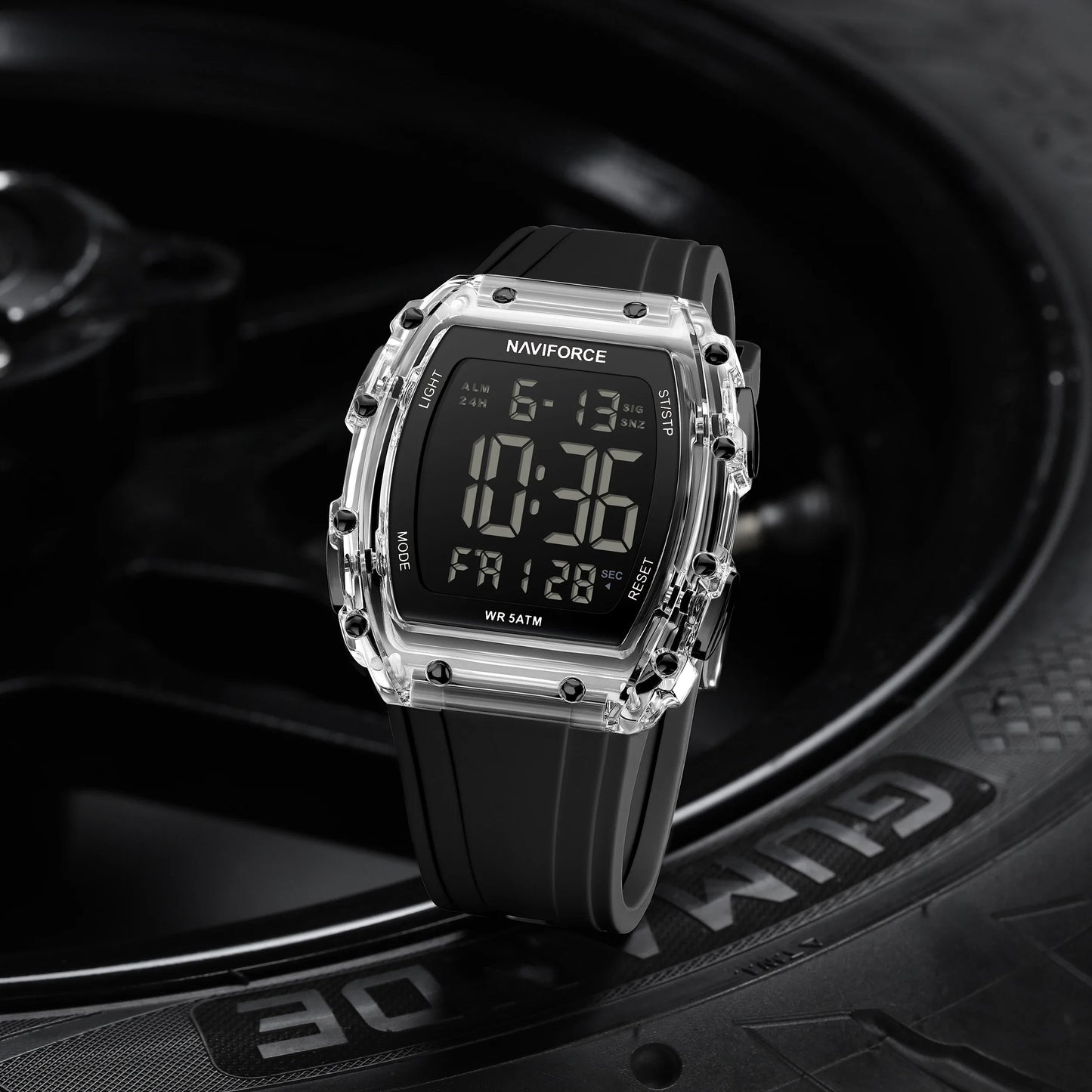 NAVIFORCE-6107 - Men's waterproof sports watch