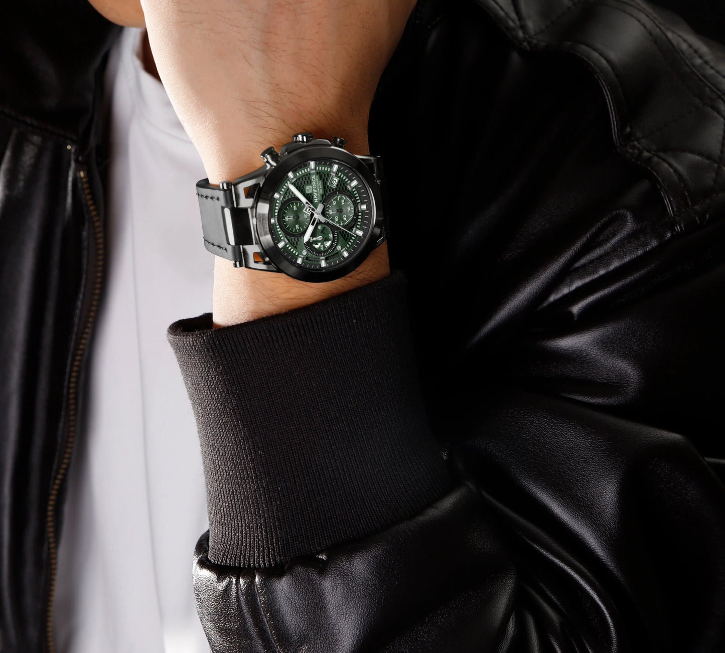 NAVIFORCE Watch 8073 Business Waterproof  Quartz Watch.