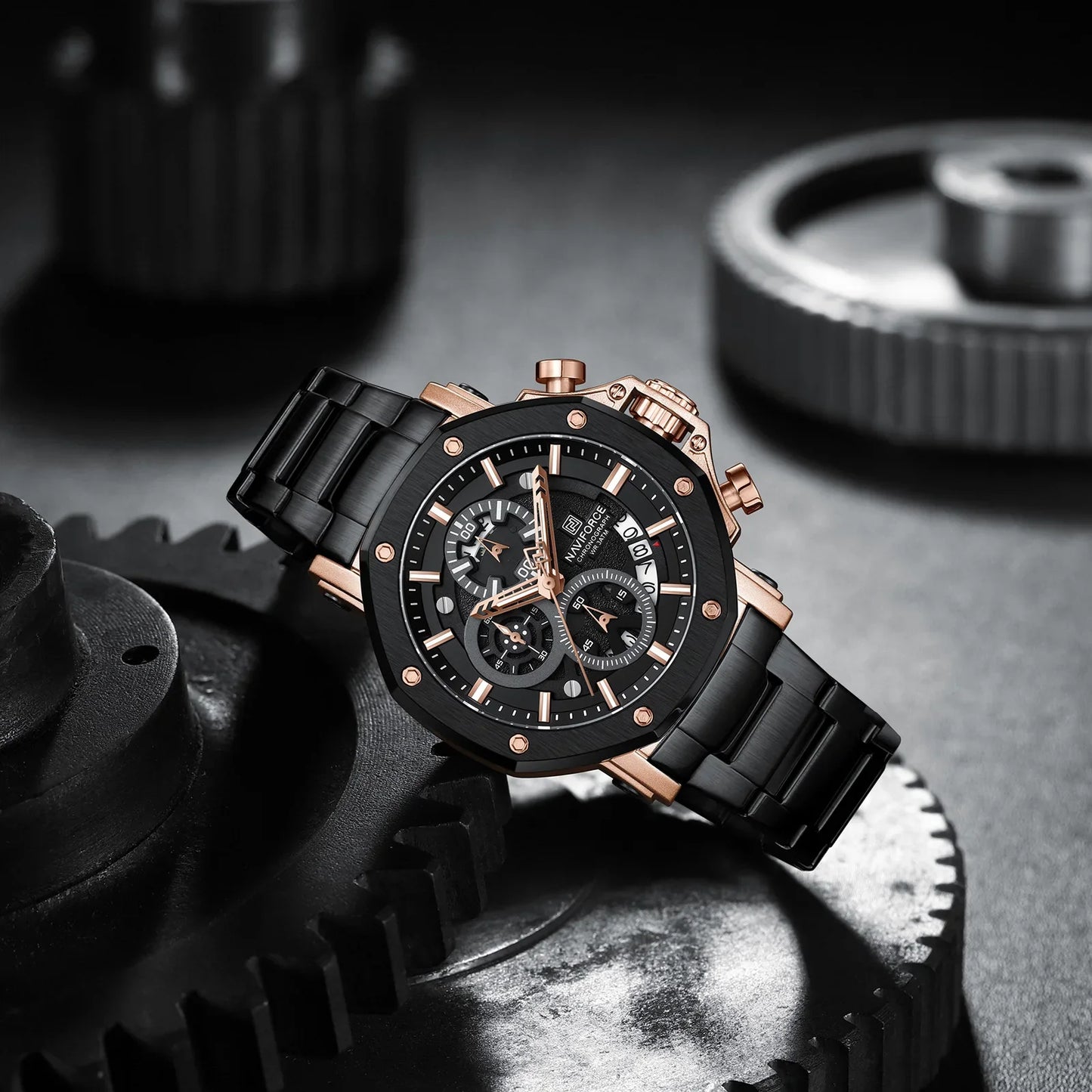 NAVIFORCE 8065 Quartz Watch for Men.