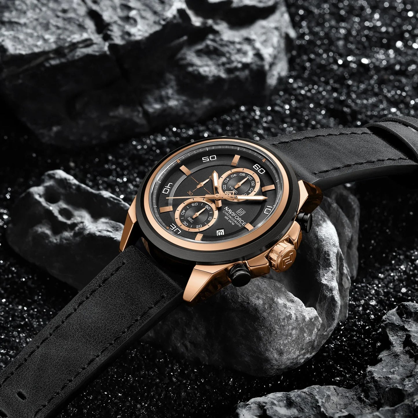 NAVIFORCE Watch 8075 Quartz Fashion Male Leather.