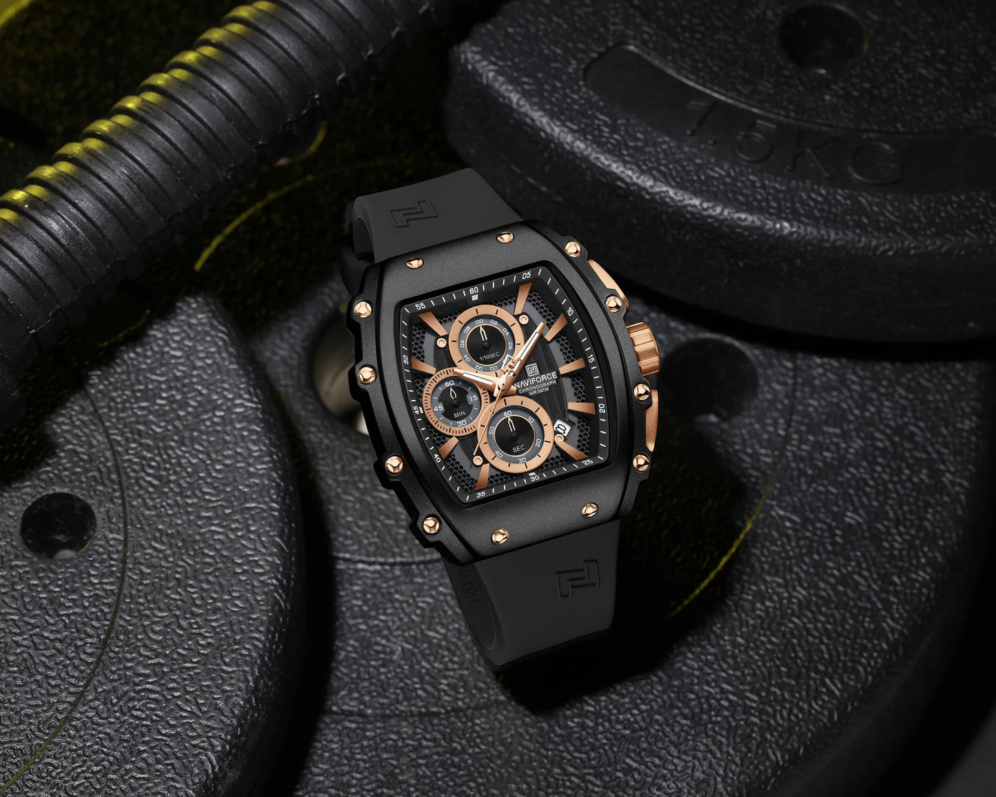 NAVIFORCE Watch 8070 Business Waterproof  Quartz Watch.