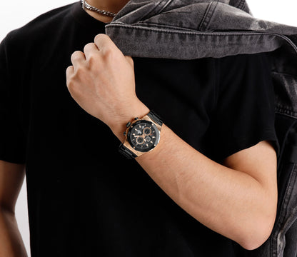 NAVIFORCE Watch 8072 Quartz Watch for Men.