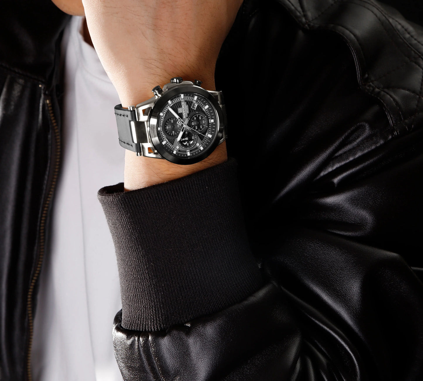 NAVIFORCE Watch 8073 Business Waterproof  Quartz Watch.