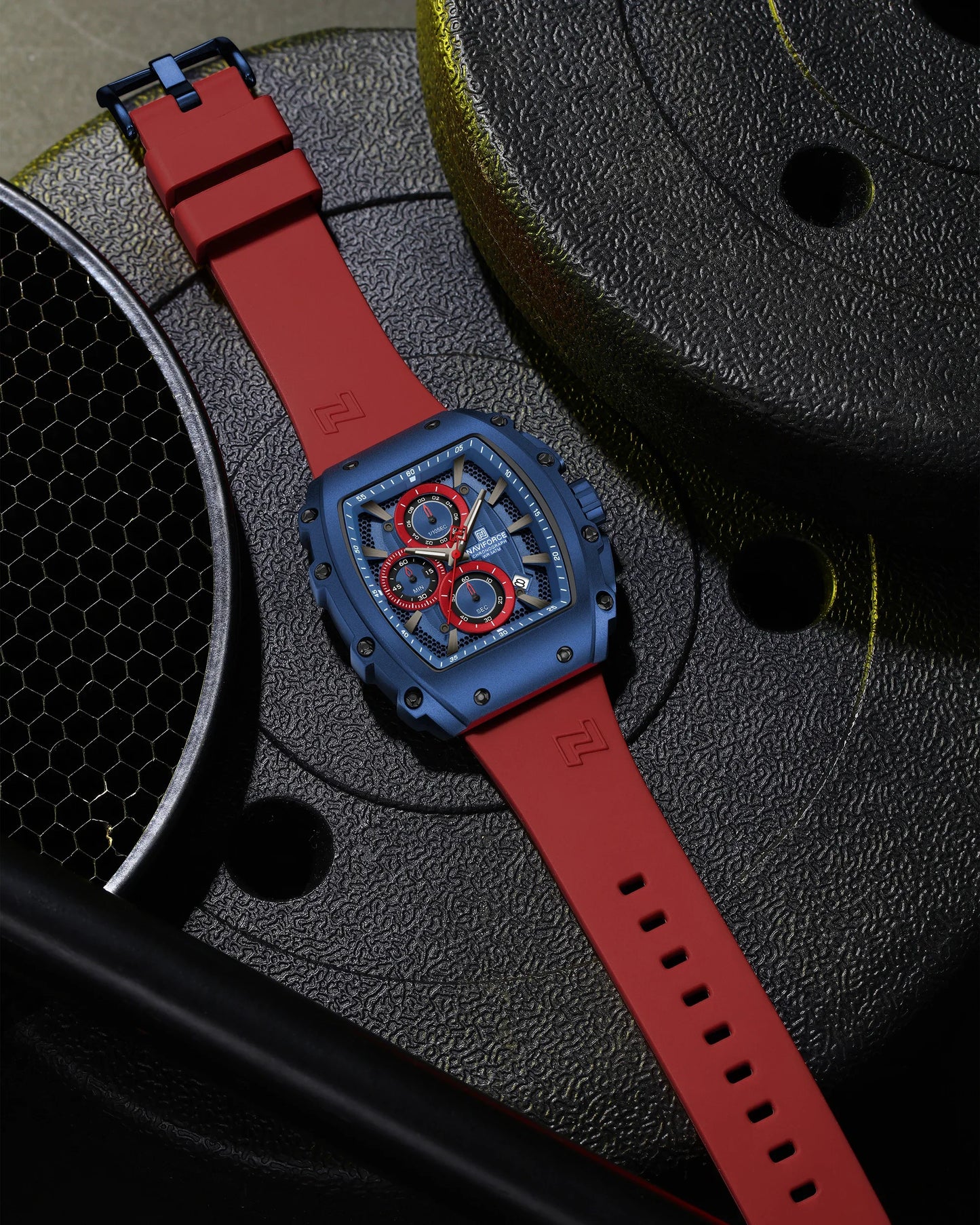 NAVIFORCE Watch 8070 Business Waterproof  Quartz Watch.