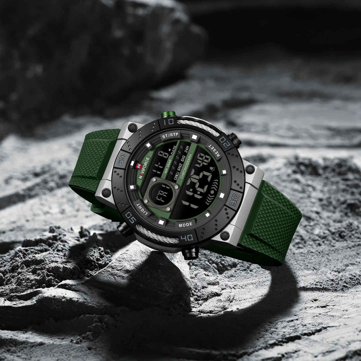 NAVIFORCE Watch 9241T Business Waterproof  Quartz Watch.