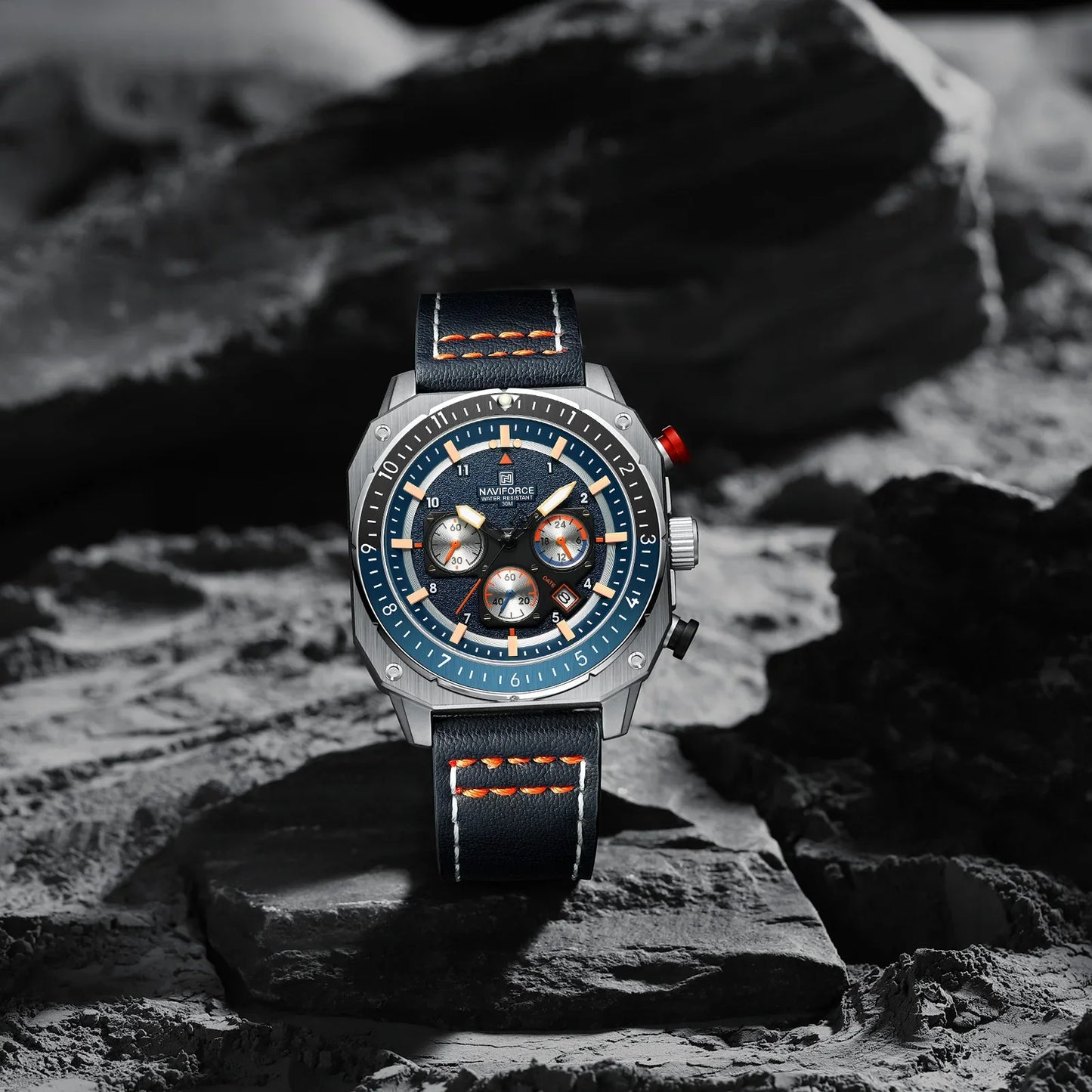 NAVIFORCE 8057 -High-Quality Waterproof Watch