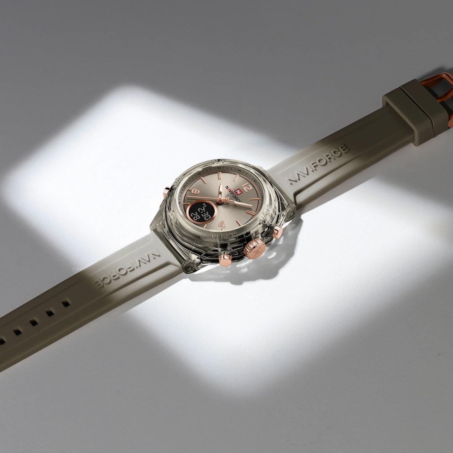 NAVIFORCE-7109 - Waterproof quartz watch