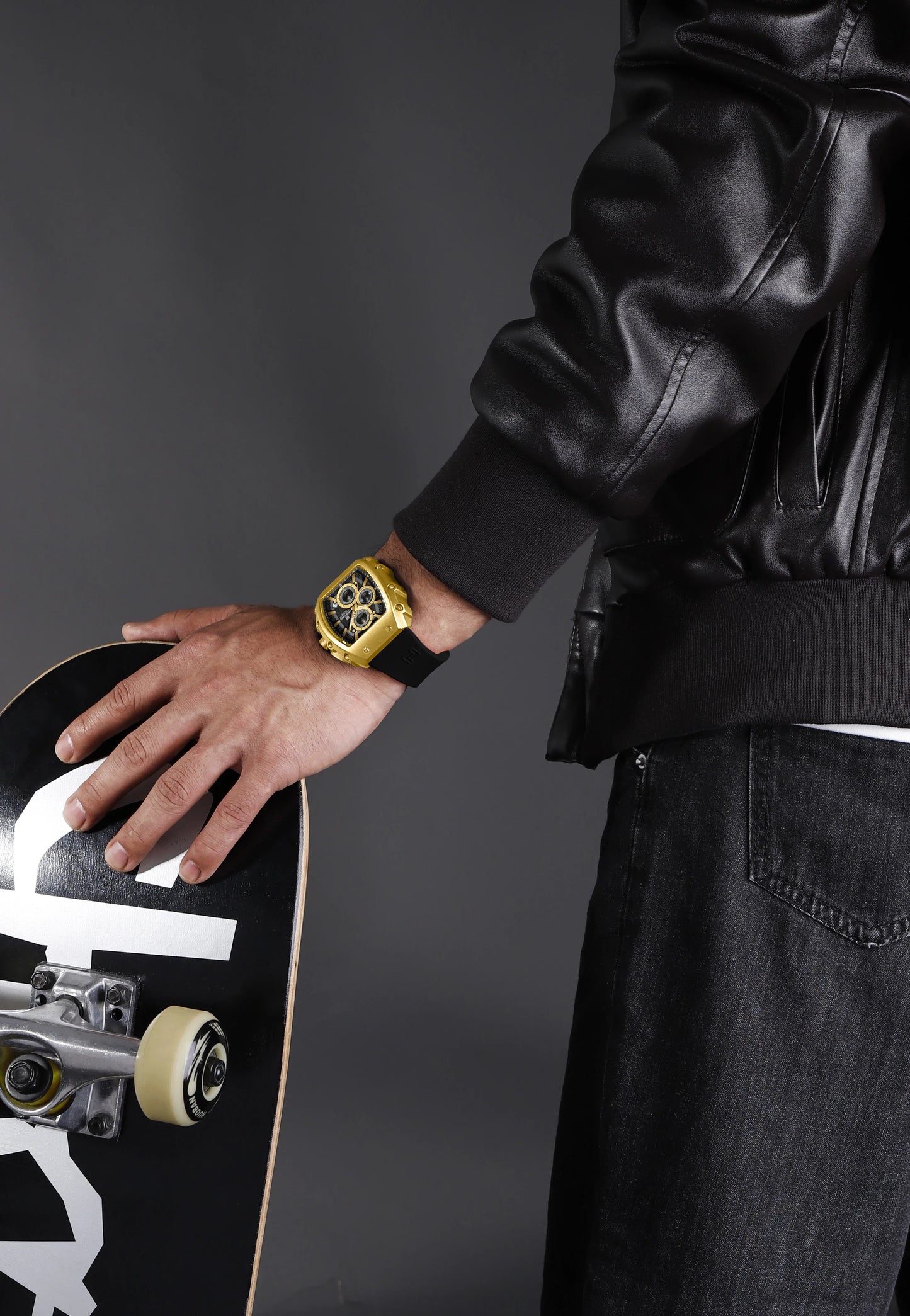 NAVIFORCE Watch 8070 Business Waterproof  Quartz Watch.