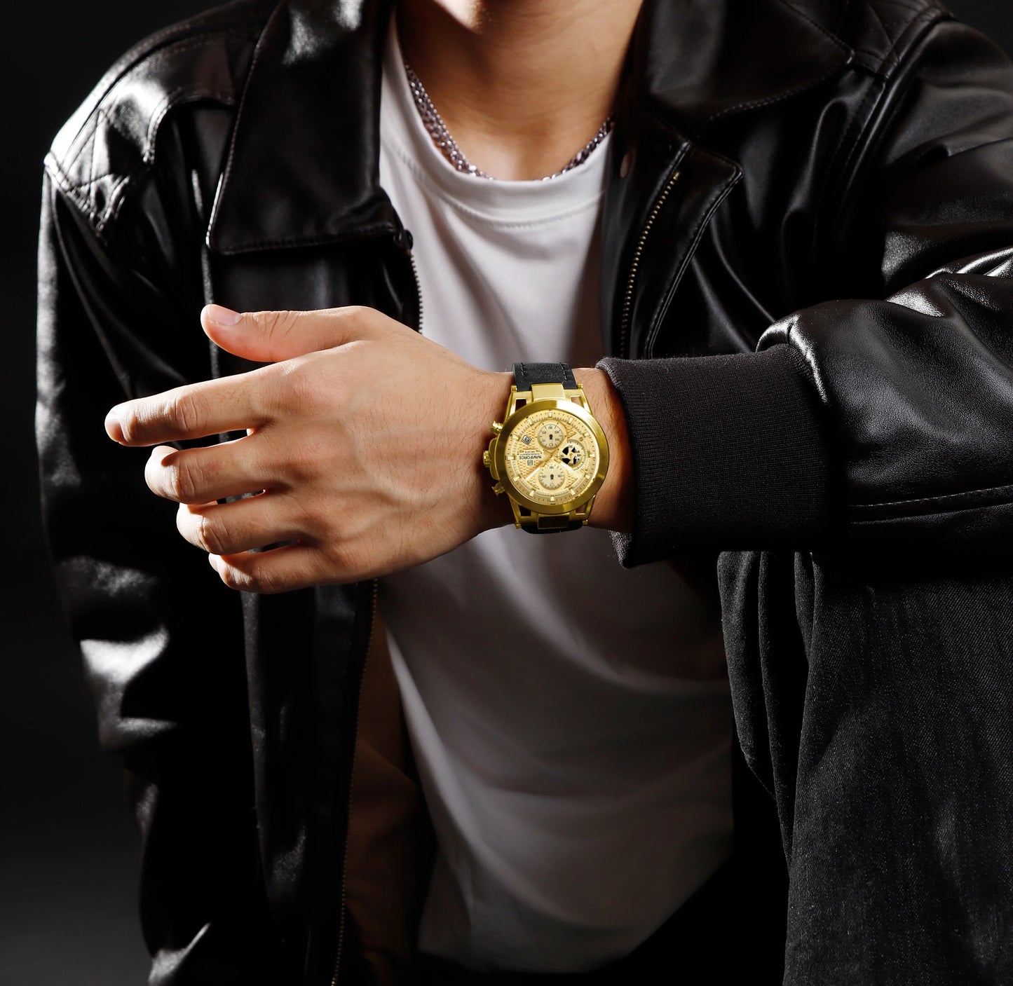 NAVIFORCE Watch 8073 Business Waterproof  Quartz Watch.